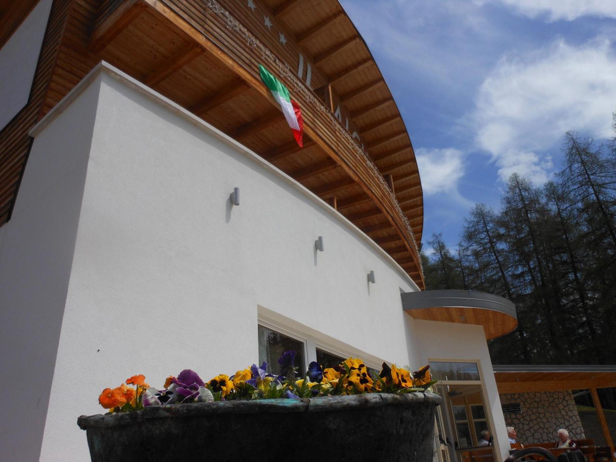 Il Falchetto Sarnonico Экстерьер фото